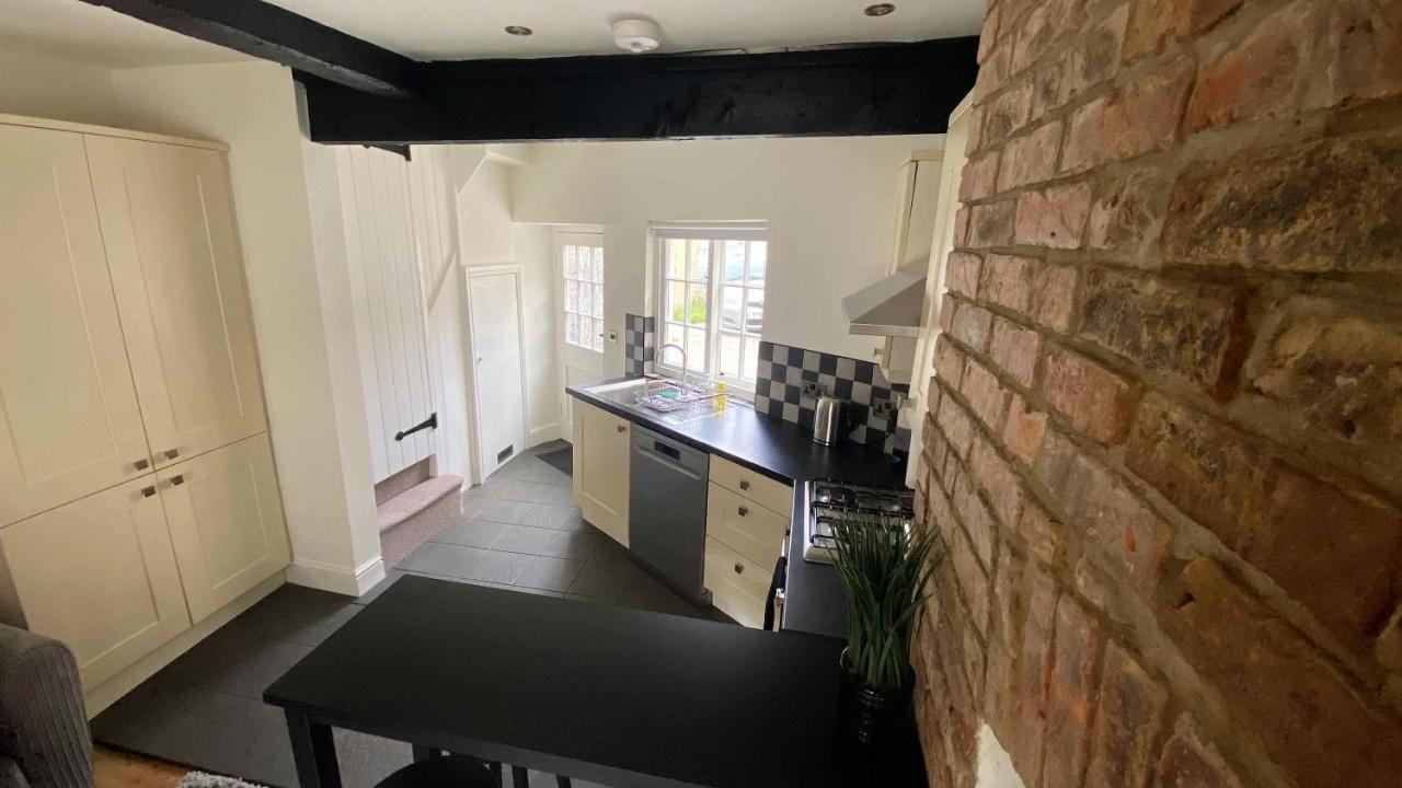 2 Bed House In Knaresborough Villa Exterior photo